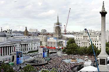 Crowds gather at the Trafalgar Square in London