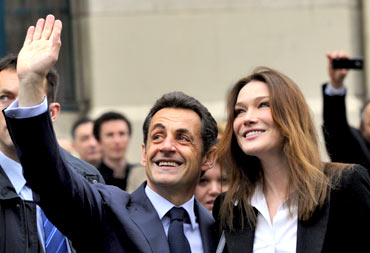 French President Nicolas Sarkozy with wife Carla Bruni