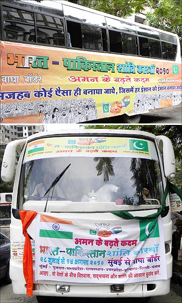 The bus that will take the India-Pakistan Peace Caravan to Atari outside August Kranti Maidan in Mumbai