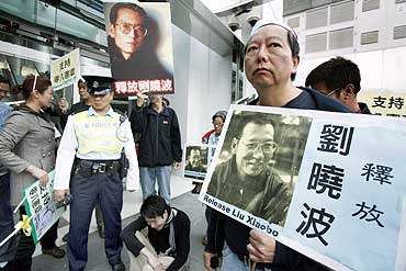 A protester urges for release of Chinese pro-democracy leader Liu Xiaobo in Hong Kong in 2009