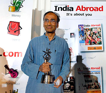 Nobel Laureate Dr Venkatraman Ramakrishnan, India Abroad Person of the Year 2009, poses with his trophy