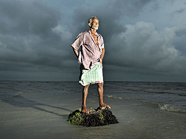 Lalmohan Mondal. Ghoramara Island, Sundarbans