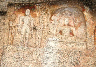 Inside the cave temples in Yaanaimalai