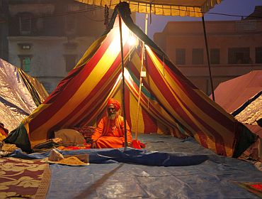 A sadhu in his tent near the banks of the Ganga