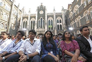 Students from various colleges in Mumbai gather to attend Obama's townhall meeting