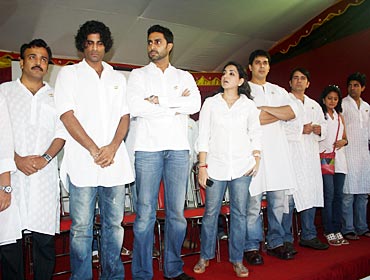 Abhishek Bachchan, Shaina NC and others at the event