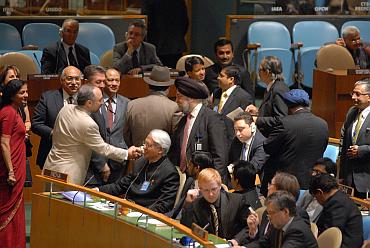 UN members greet Hardeep Puri after India's successful bid