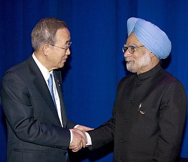 UN Secretary General Ban Ki-moon with Prime Minister Manmohan Singh