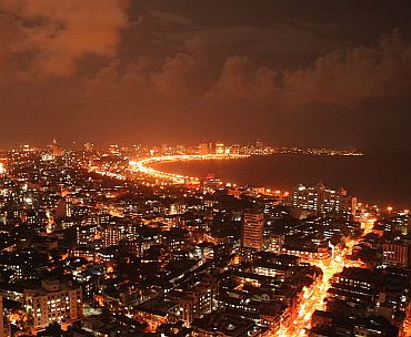 A panoramic view of Queen's Necklace, as Marine Drive is known at night-time thanks to the lights.