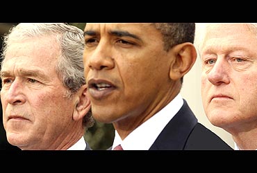 US President Barack Obama with former US Presidents George W Bush and Bill Clinton