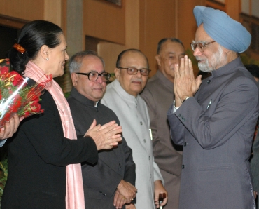 Prime Minister Manmohan Singh with party chief Sonia Gandhi
