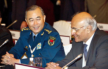 Chinese General Ma Xiaotian and National Security Adviser Shiv Shankar Menon