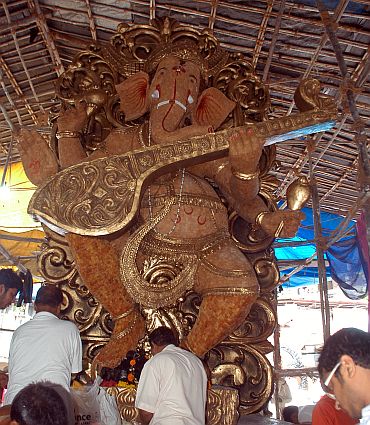 A Ganesha idol with a difference