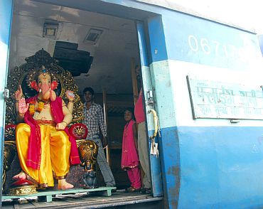 Lord Ganesha arrives at the Mumbai Central station
