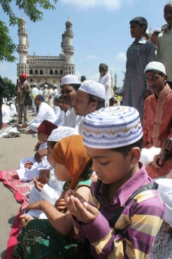 India celebrates Eid-ul-Fitr