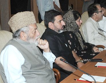 Kashmiri leaders at the meeting