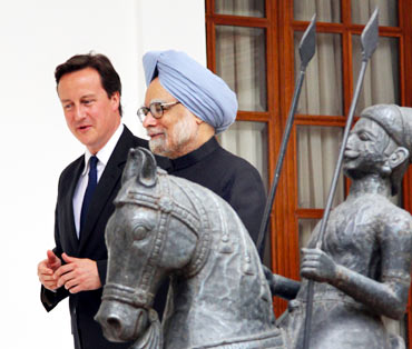 British Prime Minister David Cameron with his Indian counterpart Manmohan Singh