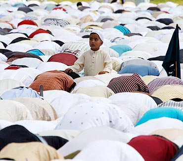 Kashmiri Muslims pray during Eid al-Fitr in Srinagar