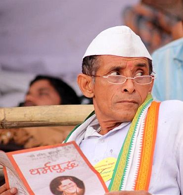 Hazare calls for jail bharo movement on April 13