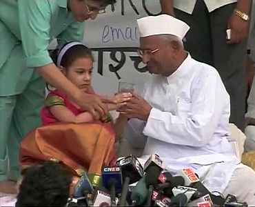Video grab shows Anna Hazare breaking his fast