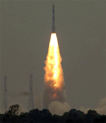 PSLV C-16 blasts off carrying RESOURCESAT-2, YOUTHSAT and X-SAT satellites from Sriharikota