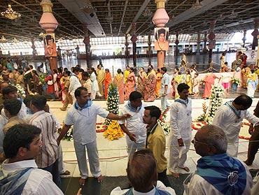 Inside Sai Kulwant Hall