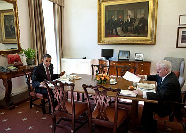 President Barack Obama has lunch with former Defence Secretary Robert Gates in the Oval Office Private Dining Room