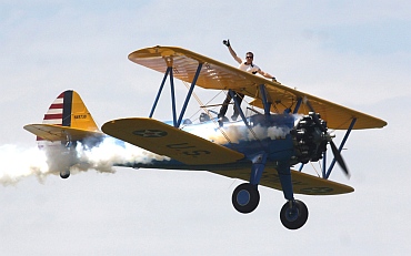 IN PICS: Wing walker plunges 200 feet to his death