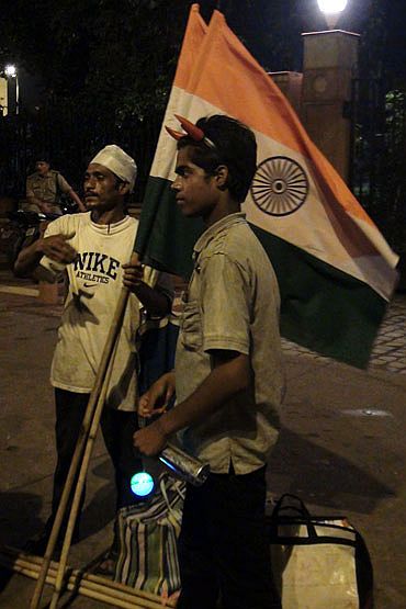 A flag-seller outside the Ramlila Ground in Delhi
