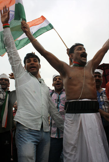 A man dressed for the occasion at the Ramlila Maidan