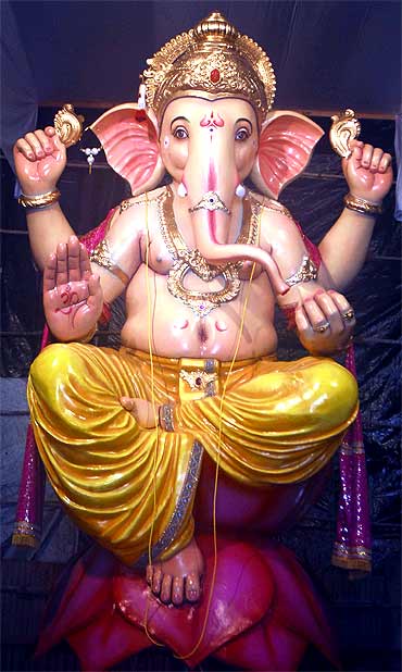 The idol at Ganesh Galli