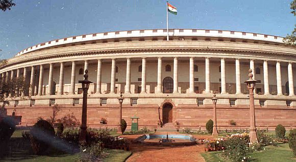 Govt puts FDI on backburner; Parliament resumes work