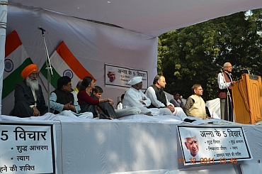 Leaders of opposition participated in the public debate on Lokpal Bill at Jantar Mantar