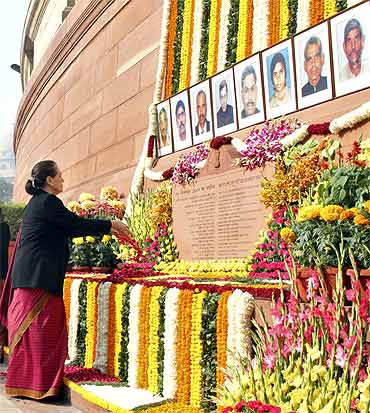 Congress party chief Sonia Gandhi pays homage to the victims of the December 2001 Parliament attack