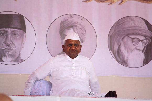 Anna Hazare at MMRDA ground, Mumbai