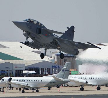 In PHOTOS: Moments from Aero-India 2011