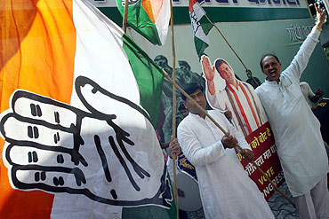 'Congress vote bank getting disintegrated'