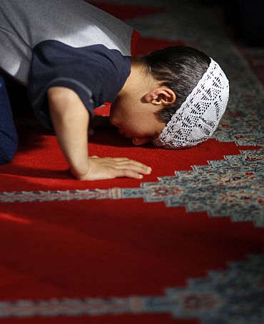 US is projected to have a larger number of Muslims by 2030 than Europe