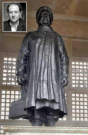 A bronze statue of Mayawati in Lucknow. Inset: Patrick French