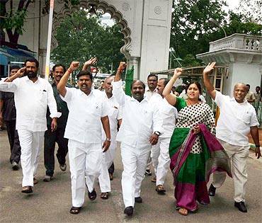 AP MLAs demand a separate Telangana state