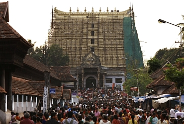 Devotees throng the Sree Padmanabhaswamy temple
