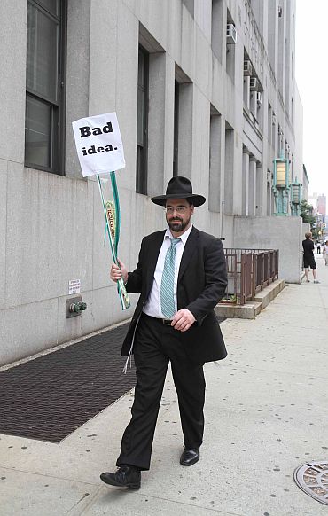 Hasidic Jewish protester Dovid Schwartz