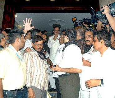 Chief Minister Prithviraj Chavan addresses the protesters