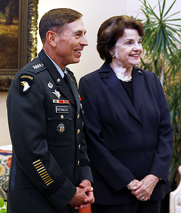 Commander of US Forces in Afghanistan David Petraeus with Senator Dianne Feinstein