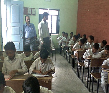 Students at the Shoshit Samadan Kendra