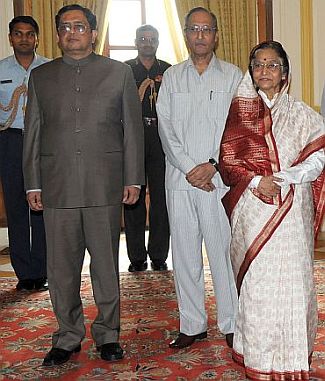 File photo of Thomas with President Pratibha Patil