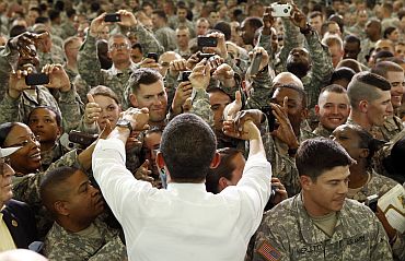 US President Barack Obama greets troops at Fort Campbell in Kentucky