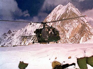 A Pakistan army helicopter lands at the Siachen glacier