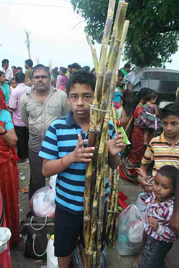 In PIX: Chhath celebrated with traditional fervour in Mumbai