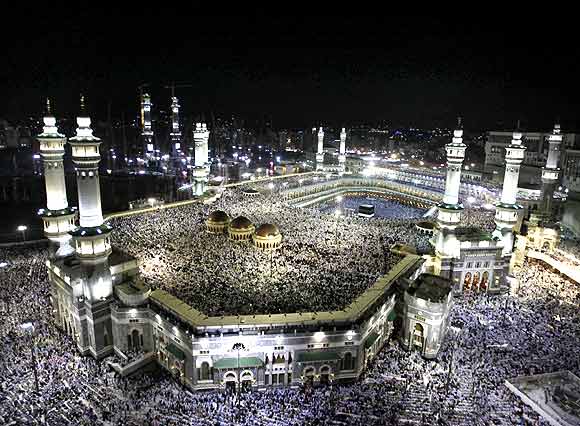 Pilgrims circle the Kaaba at the Al-Masjid al-Haram (Grand mosque) in Mecca